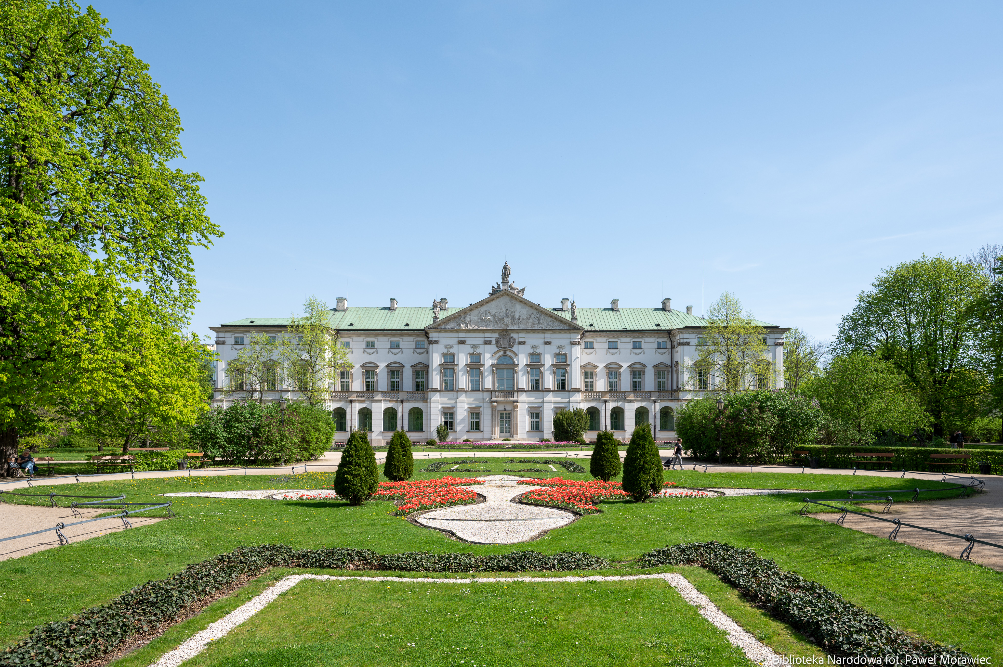 Pałac Krasińskich - widok od tyłu (źródło: Biblioteka Narodowa, fot. Paweł Morawiec)