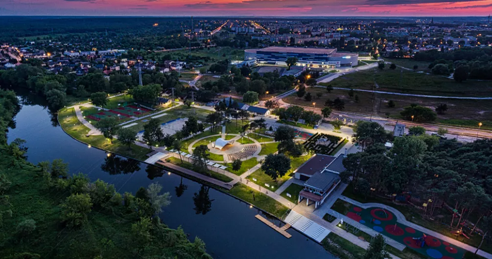 Przystań Miejska nad Pilicą w Tomaszowie Mazowieckim (źródło: kochamtomaszow.pl)